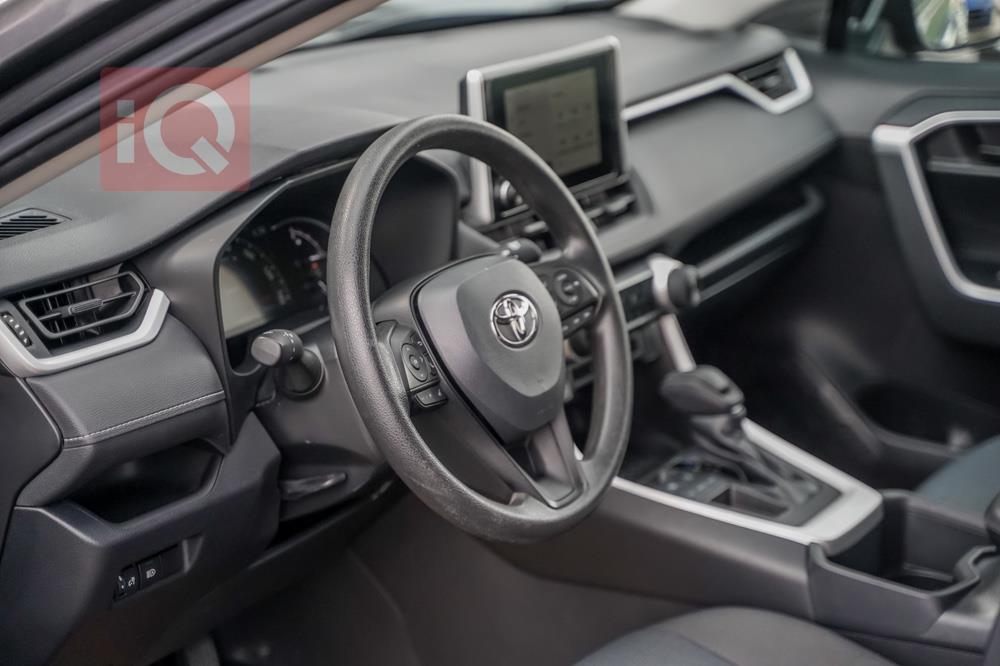 تويوتا راف 4